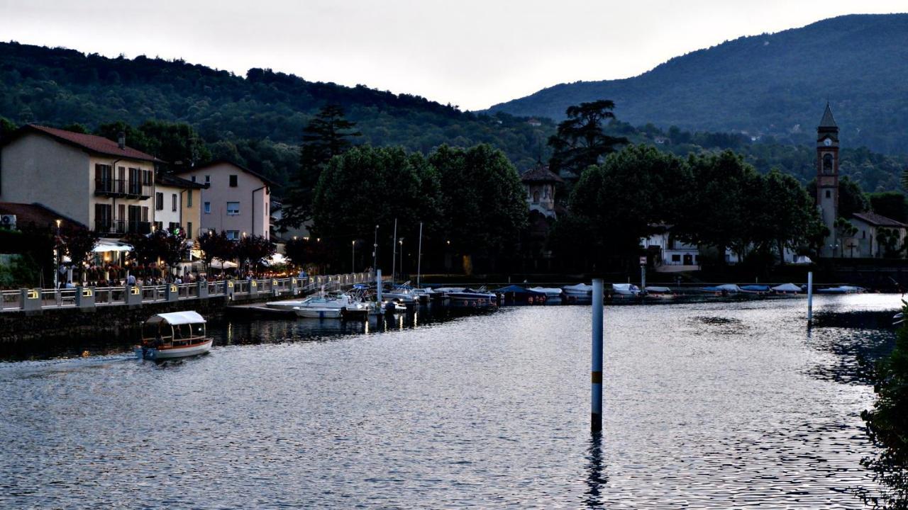 Lavena - Lake & Mountain Apartments Lavena Ponte Tresa Buitenkant foto