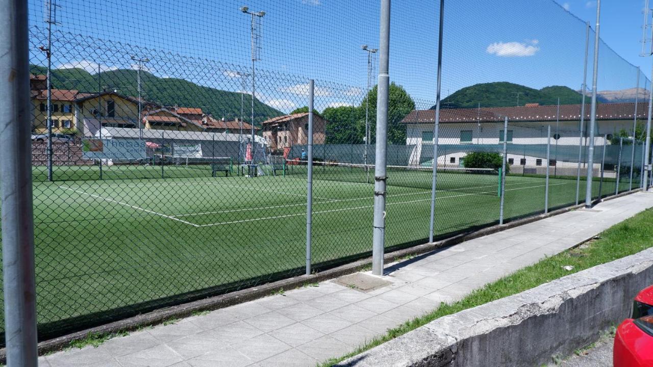 Lavena - Lake & Mountain Apartments Lavena Ponte Tresa Buitenkant foto