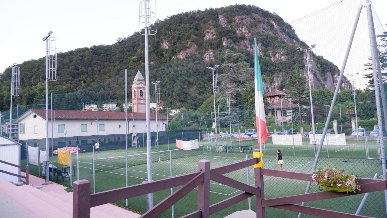 Lavena - Lake & Mountain Apartments Lavena Ponte Tresa Buitenkant foto